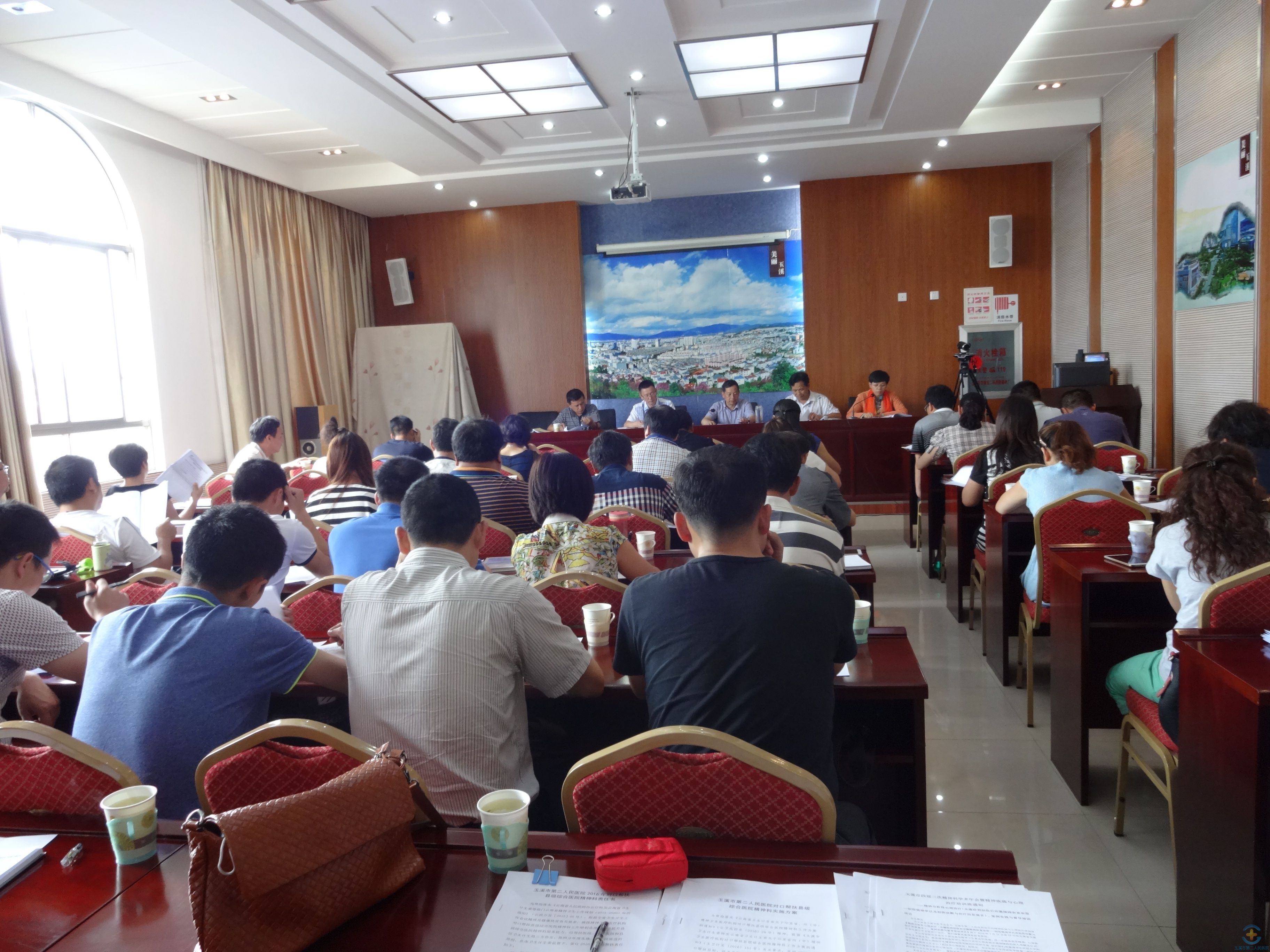 我院与各县（区）签订对口帮扶县级综合医院精神科责任书