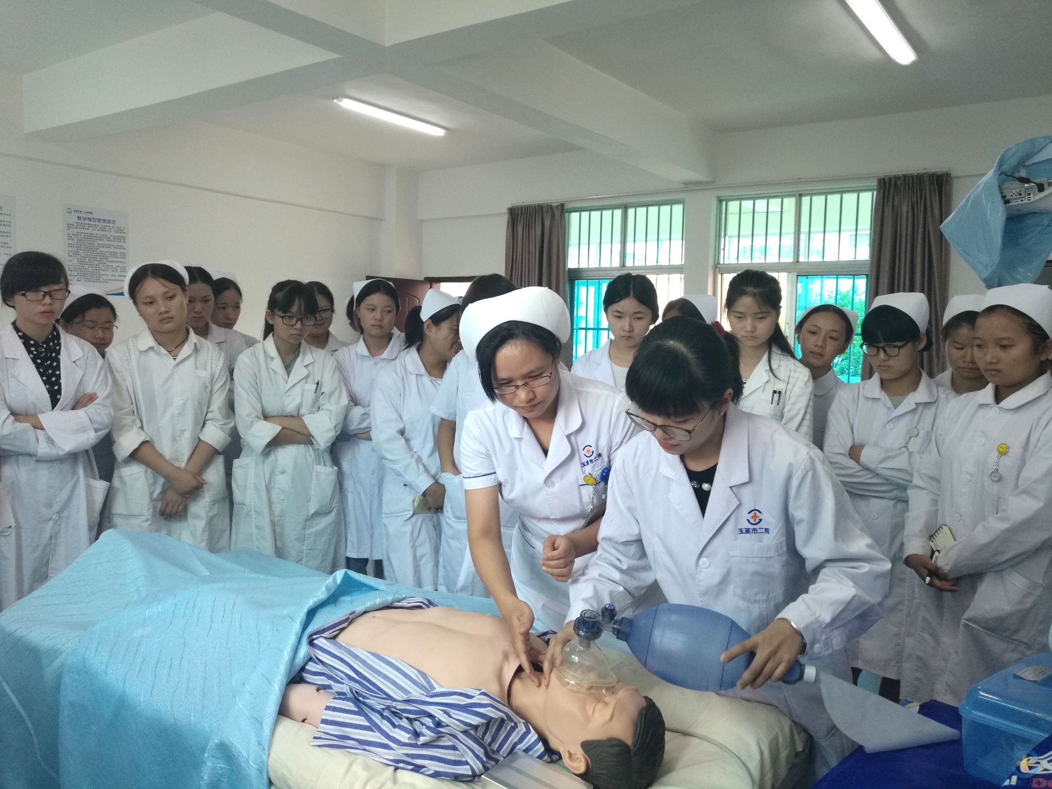 我院2016年实习生岗前培训圆满结束