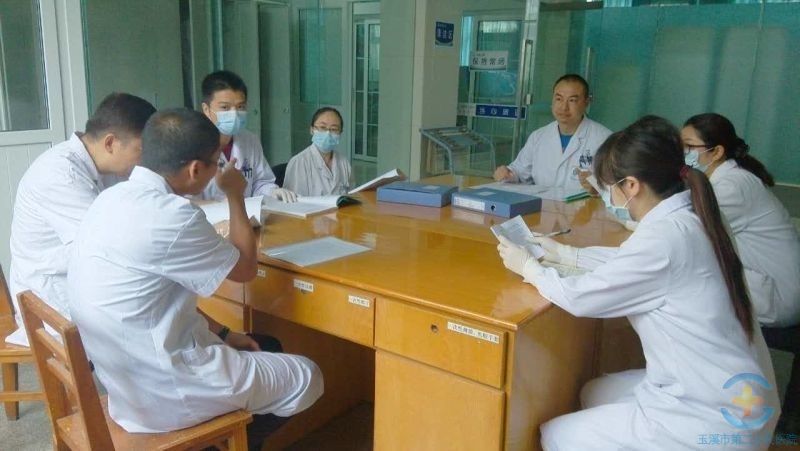 加强质控管理，提高质控水平