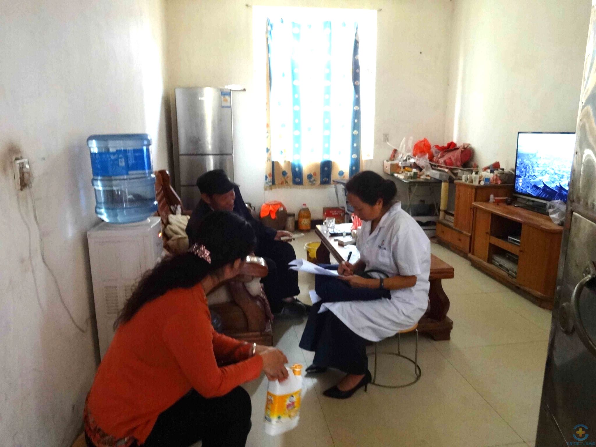 积极支援  共同发展