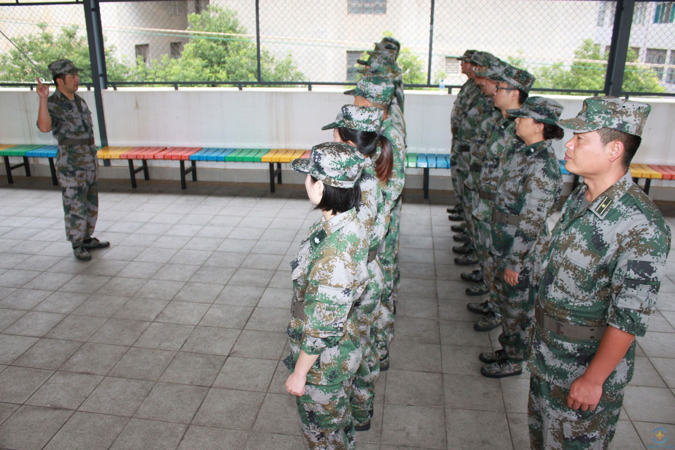 我院预备役卫生队进行“大练兵”