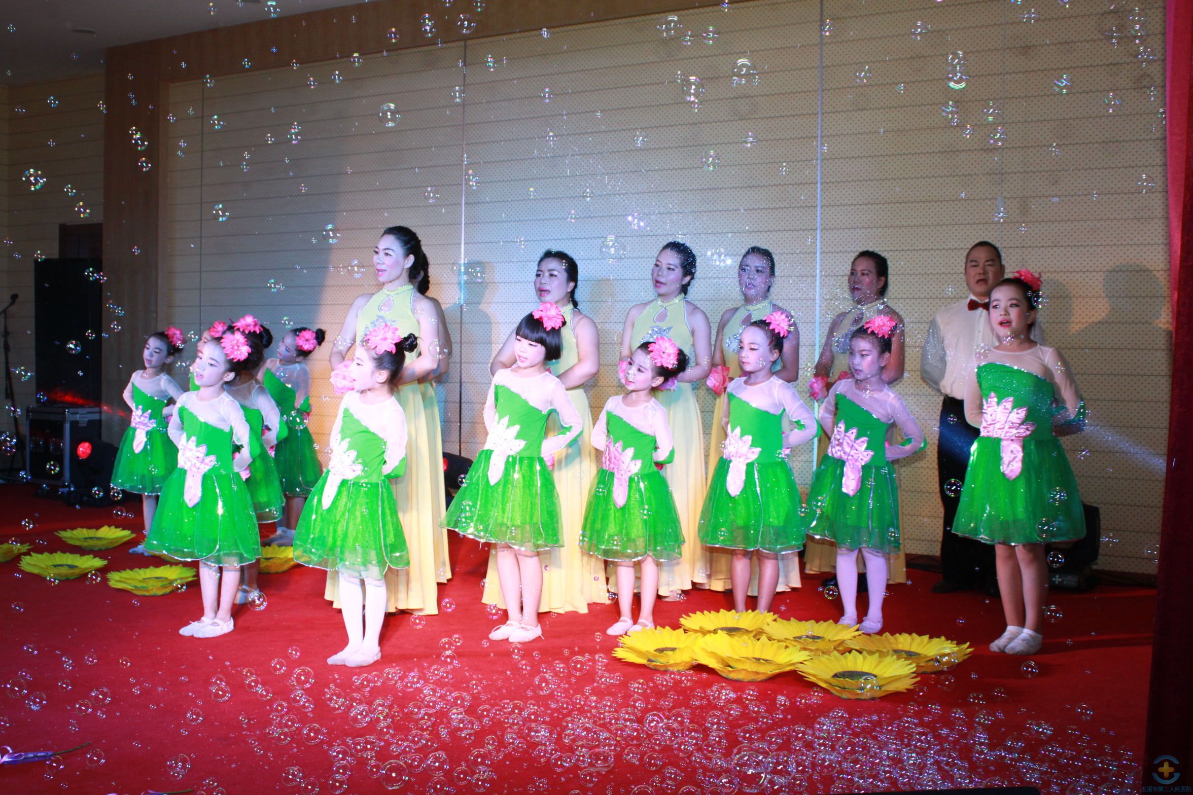 我院中秋、国庆文艺晚会圆满结束