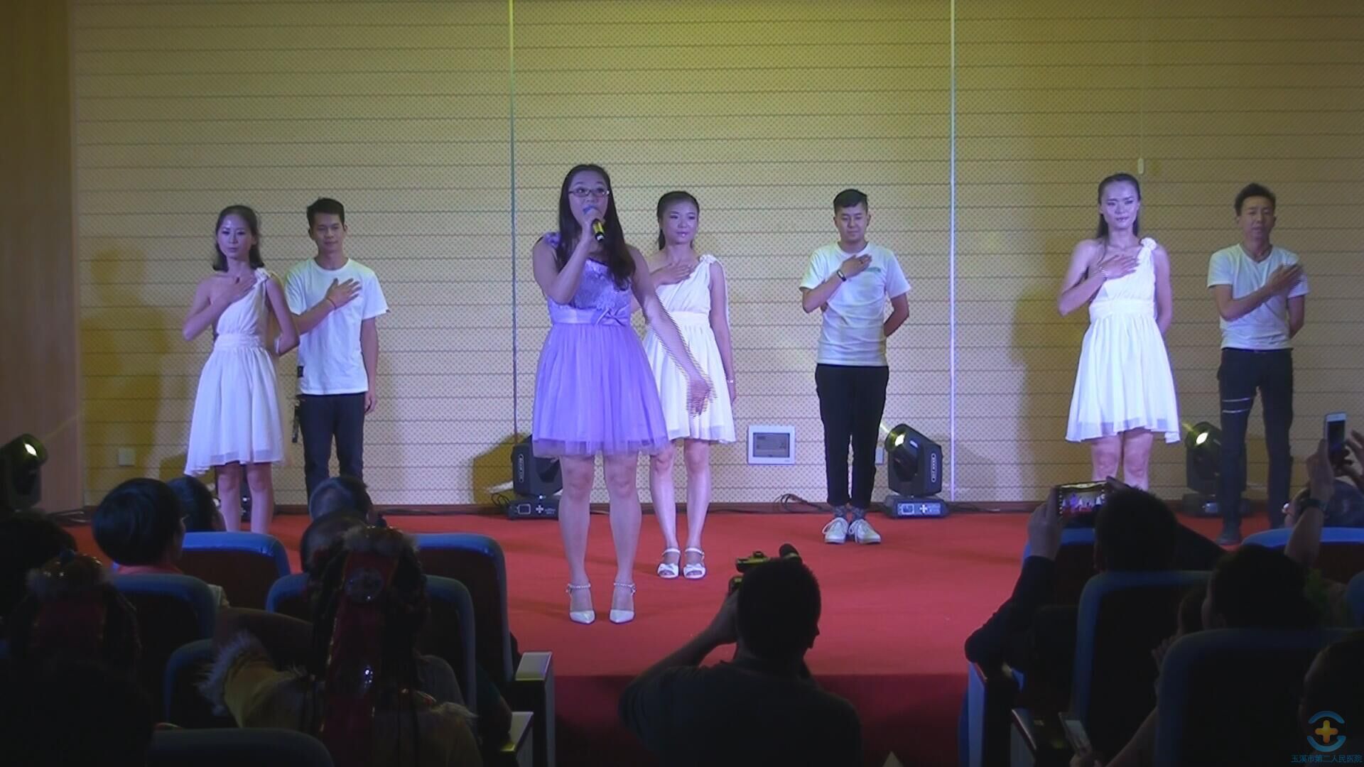 我院中秋、国庆文艺晚会圆满结束