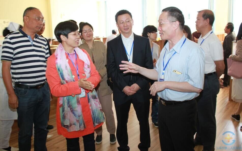 全国精神卫生综合管理试点工作督导组到我院进行督查