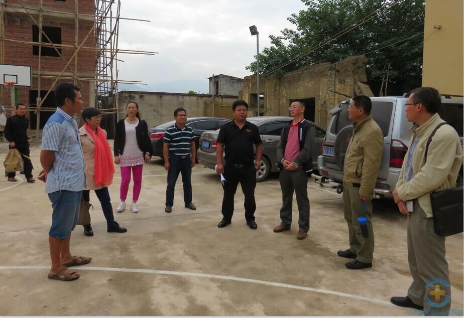 我院到“百村示范，千村整治”联系点调研