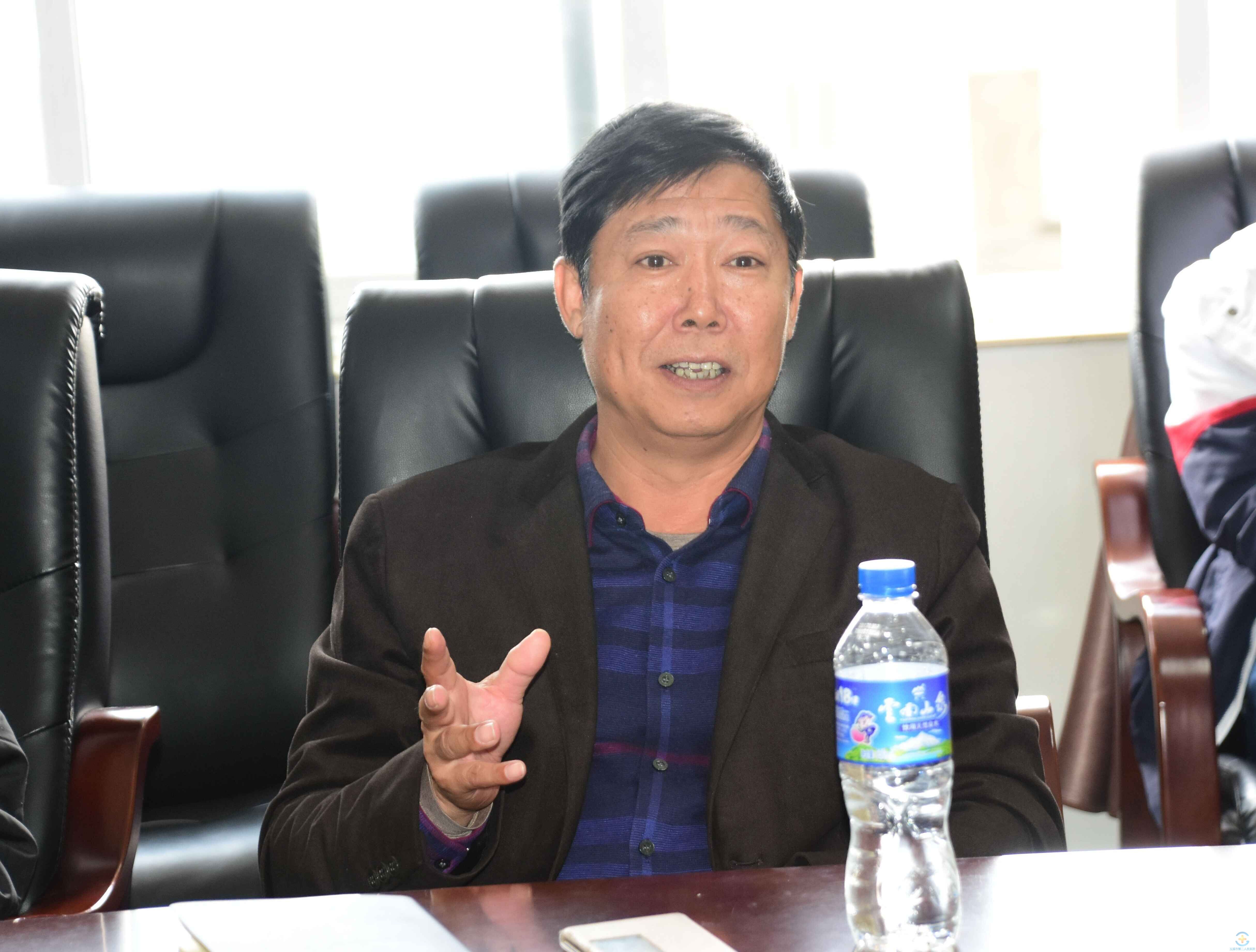 孙云鹏副市长一行到市二院调研工作