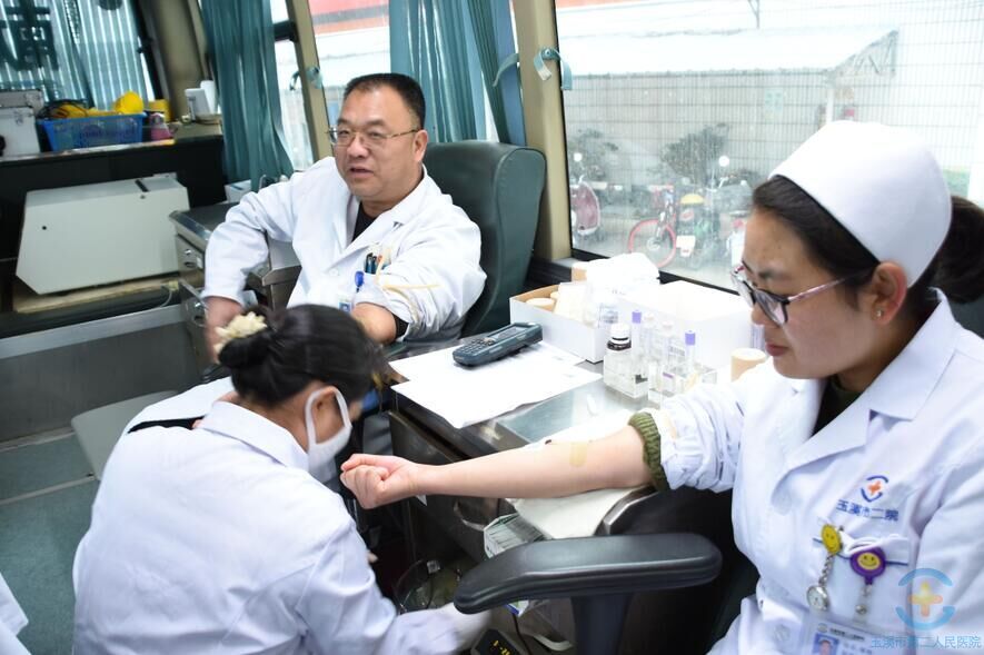 我院开展2018年冬季无偿献血活动